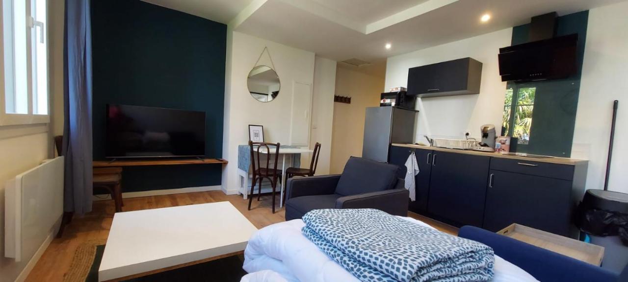 T2 Cosy Proche Gare Et Centre Ville - Parking Gratuit A Proximite Lourdes Eksteriør bilde